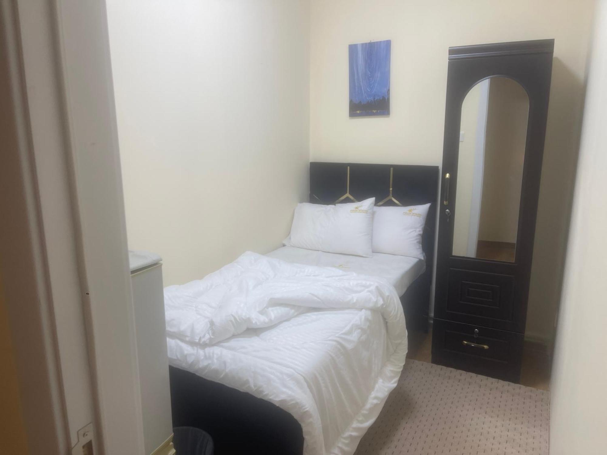 Four Stars Hostel Dubai Dış mekan fotoğraf