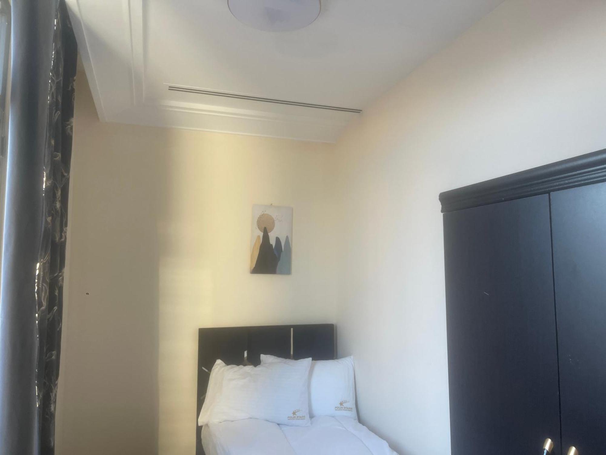 Four Stars Hostel Dubai Dış mekan fotoğraf