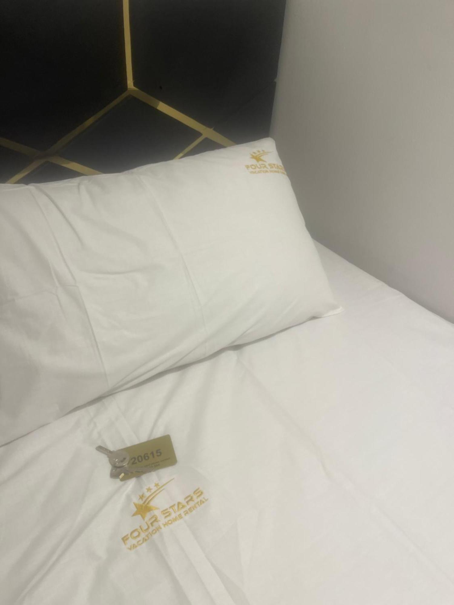 Four Stars Hostel Dubai Dış mekan fotoğraf