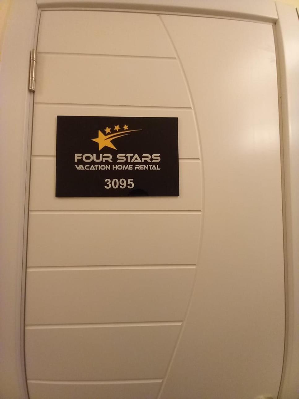 Four Stars Hostel Dubai Dış mekan fotoğraf