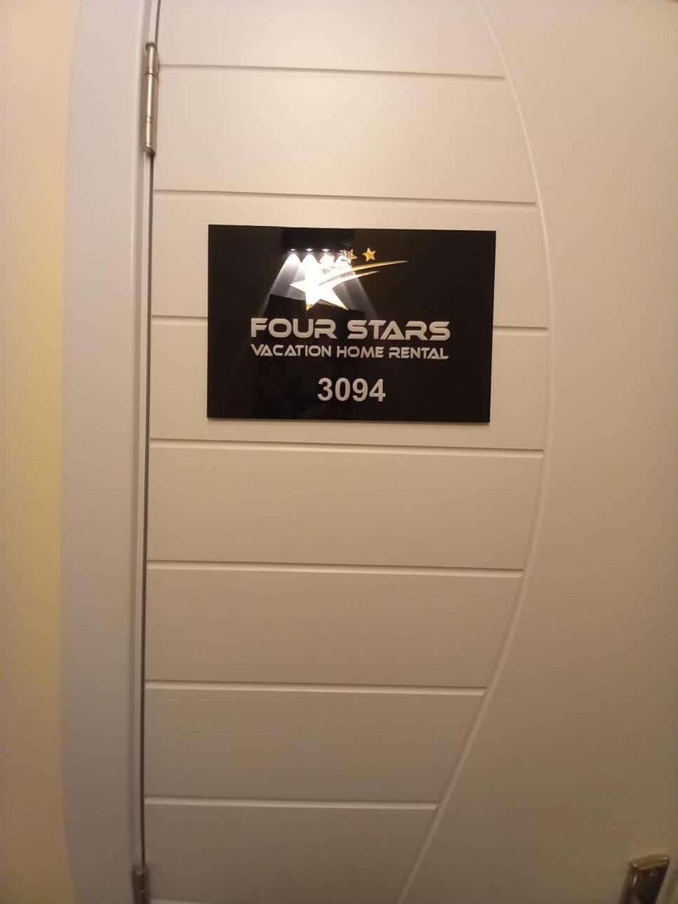 Four Stars Hostel Dubai Dış mekan fotoğraf