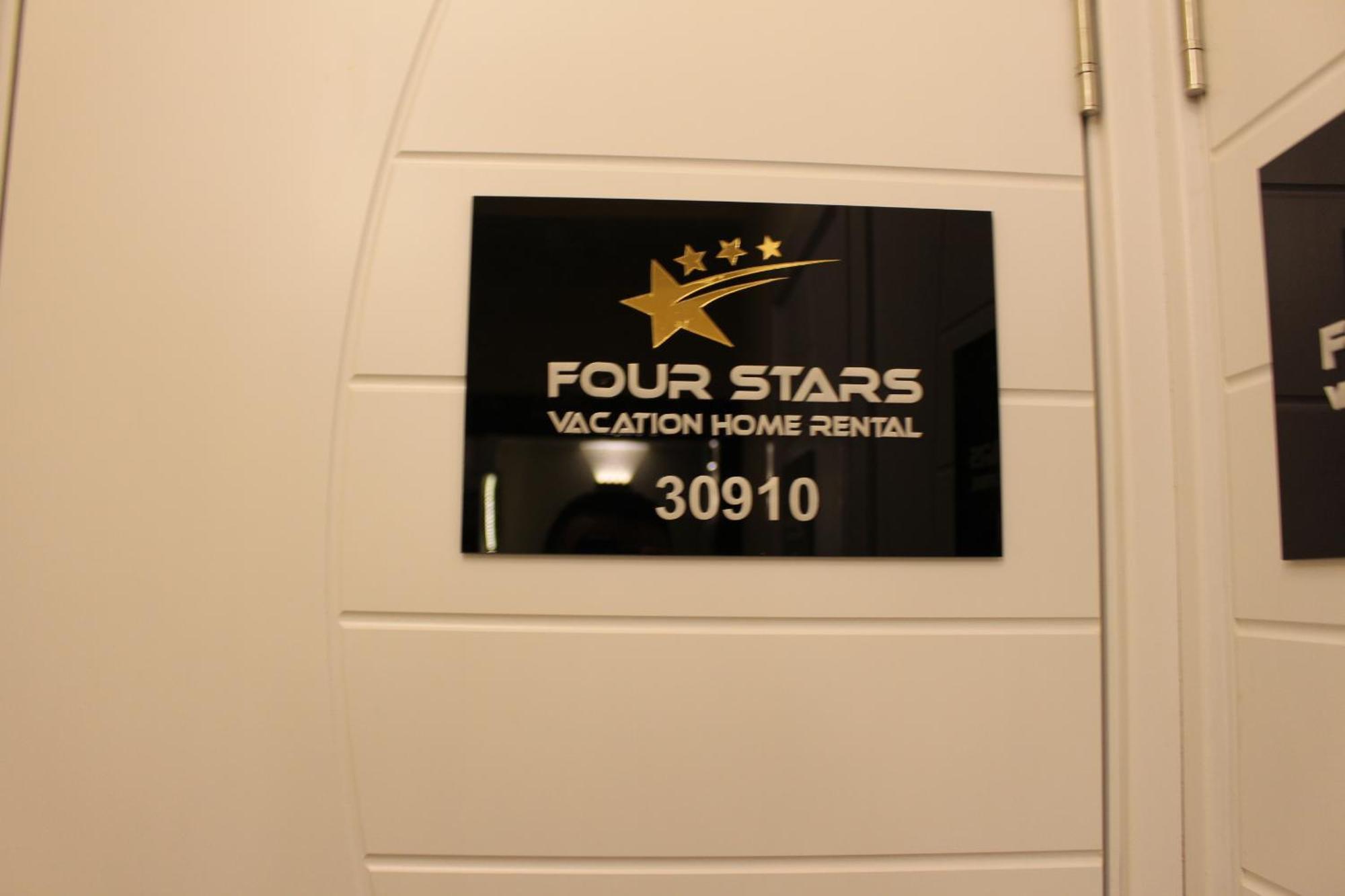 Four Stars Hostel Dubai Dış mekan fotoğraf
