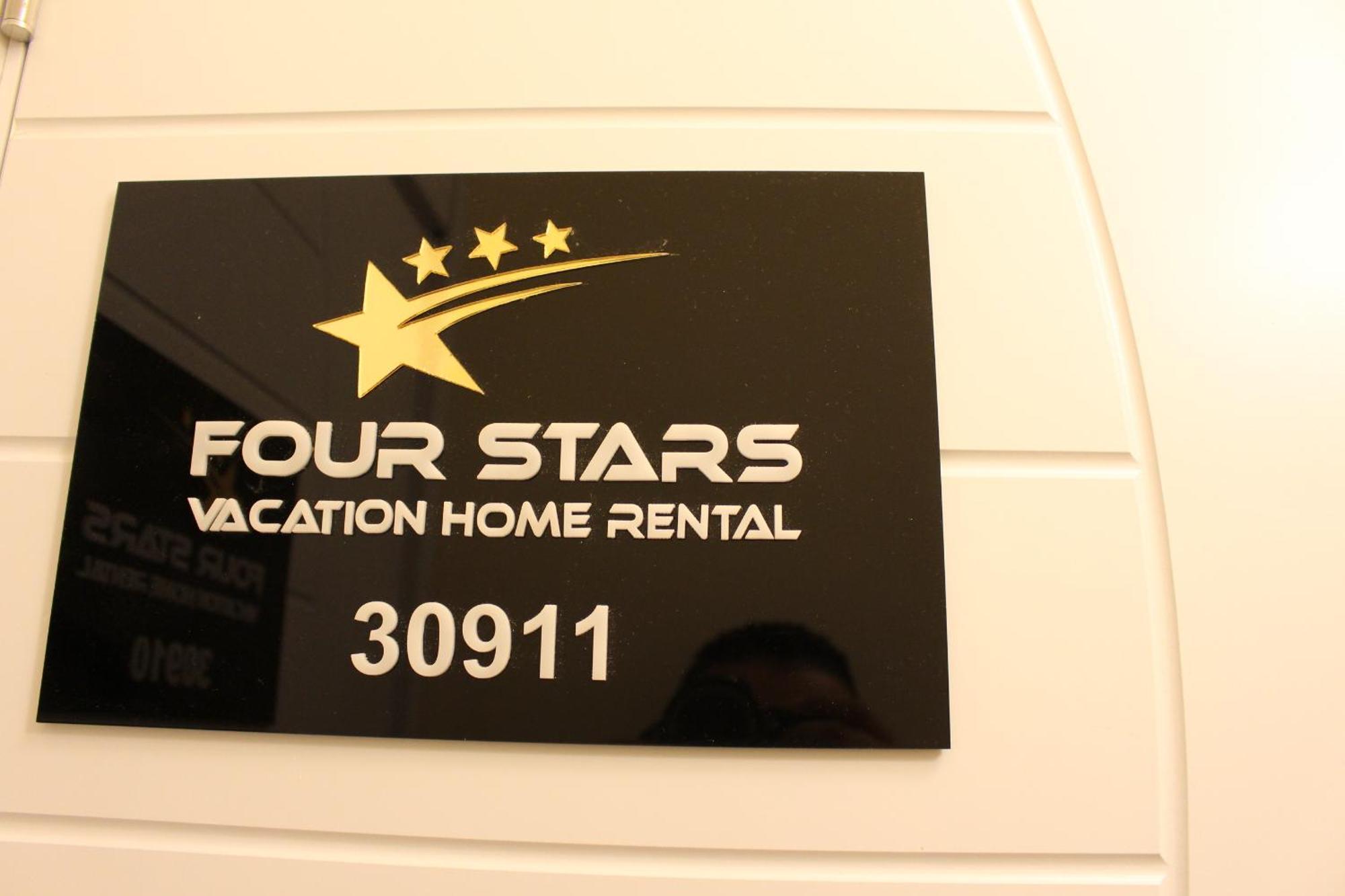 Four Stars Hostel Dubai Dış mekan fotoğraf