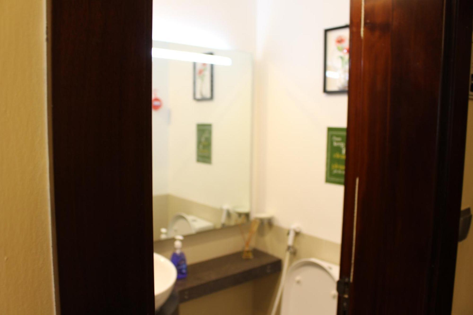Four Stars Hostel Dubai Dış mekan fotoğraf